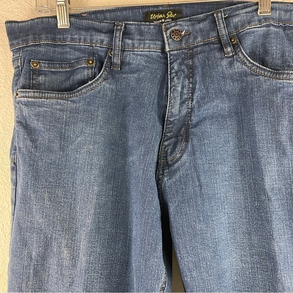 URBAN STAR JEANS. Quality weight denim in dark wash. Excellent Used Condition